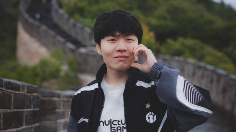 Top 5 Tuyển Thủ LMHT Đỉnh Cao Nhất Mọi Thời Đại Esport 4 Rookie