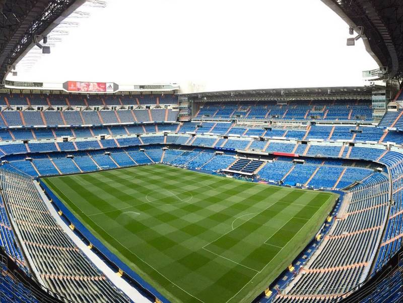 Những Sân Vận Động Đẹp Nhất Thế Giới – Kiến Trúc Tinh Hoa Sân Cỏ 2 Santiago Bernabéu – Madrid, Tây Ban Nha